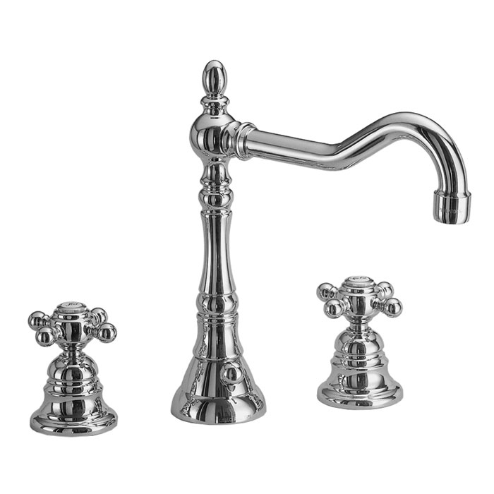 Tre fori lavabo con canna girevole
